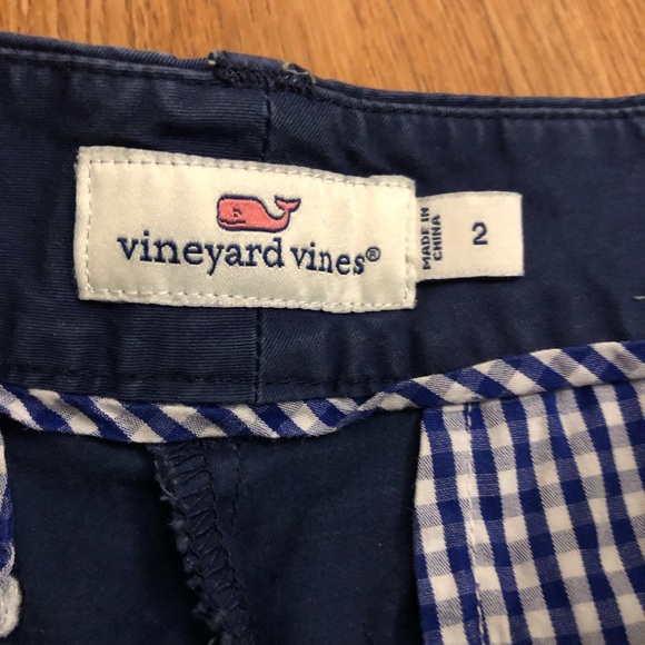 vineyard vines shorts - Picture 4 of 4